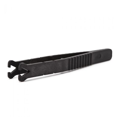 Steriele triangle tweezer