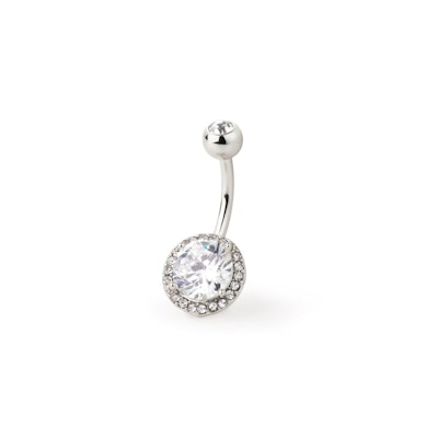 Navelpiercing met grote, fonkelende steen met vele vlakken