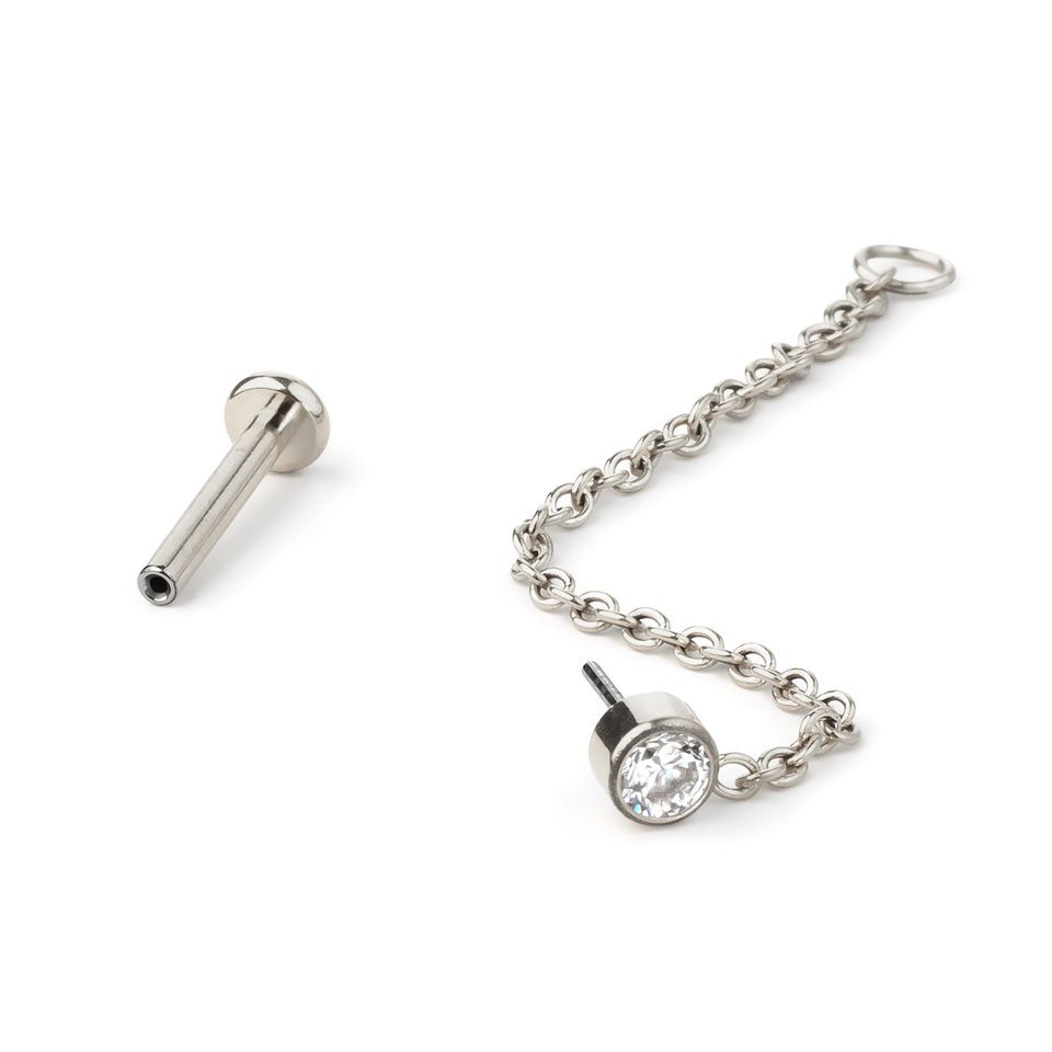 Titanium labret met steentje en kettinkje