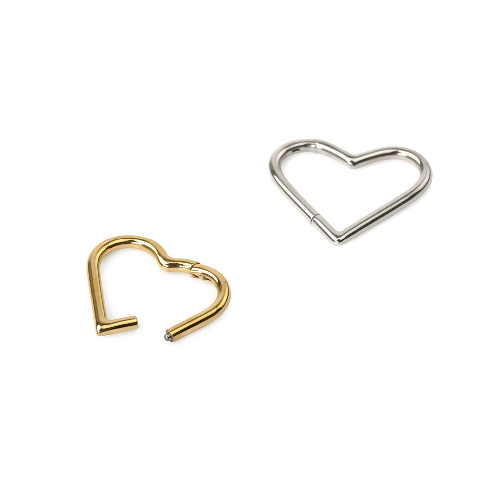 Hartvormige scharnierende titanium ring