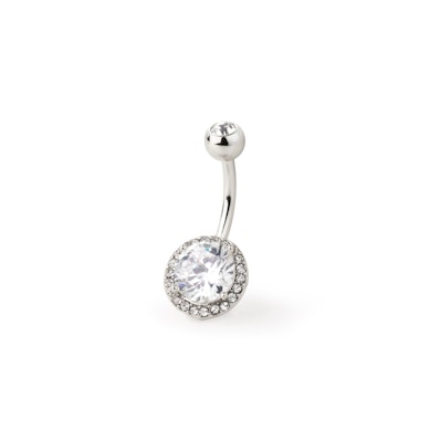 Navelpiercing met grote, fonkelende steen met vele vlakken