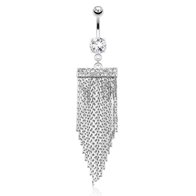 Navelpiercing met vele kettinkjes