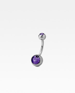 Navelpiercing ring uit titanium met twee steentjes.