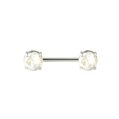 Tepelpiercing met lava look