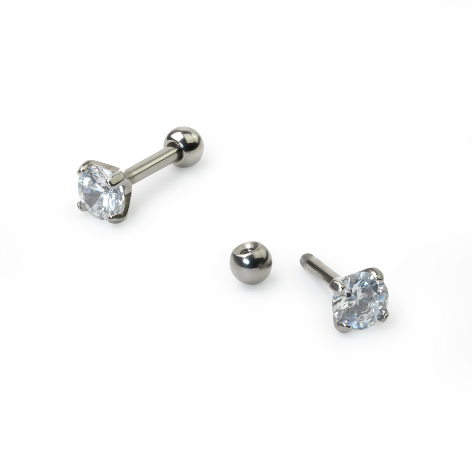 Oorpiercing van titanium met ronde steen