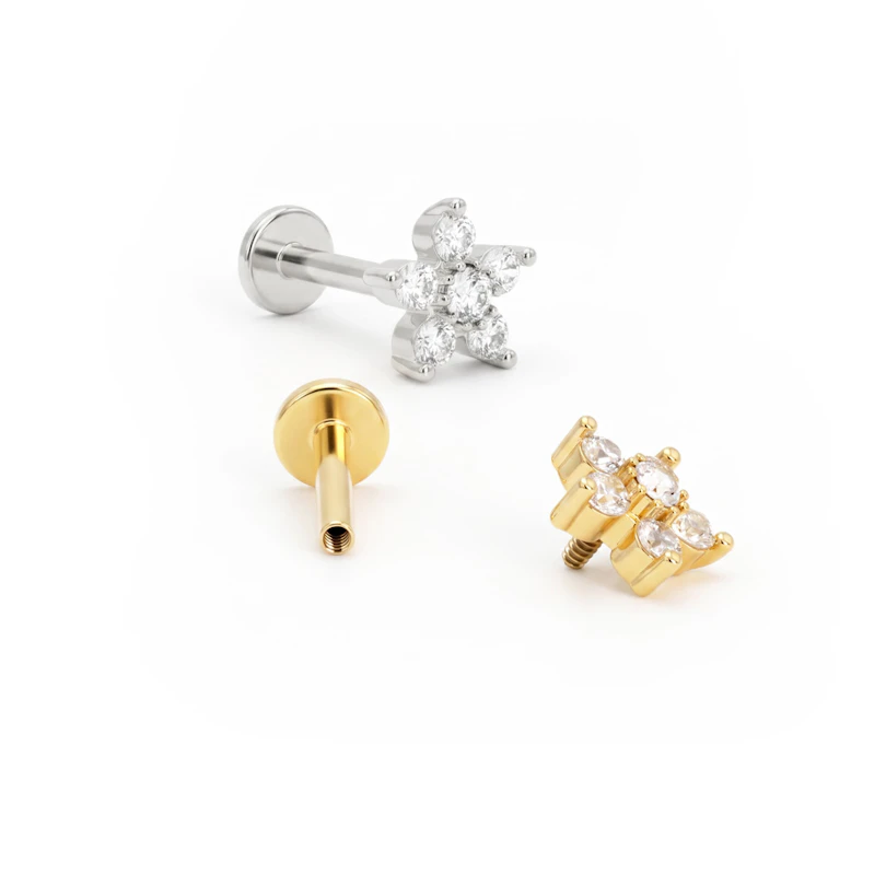 Labret met bloem uit steentjes en inwendig schroefdraad