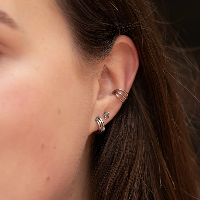 Stervormige titanium labret met patroon
