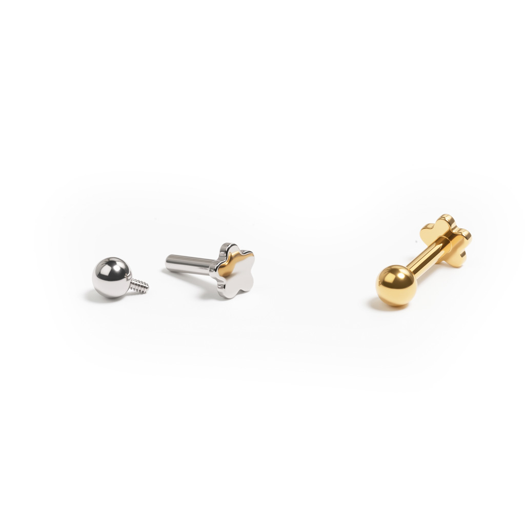 Titanium labret met bloemen flatback