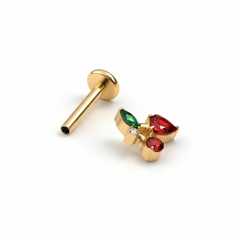 Kersenlabret met kleurrijke stenen