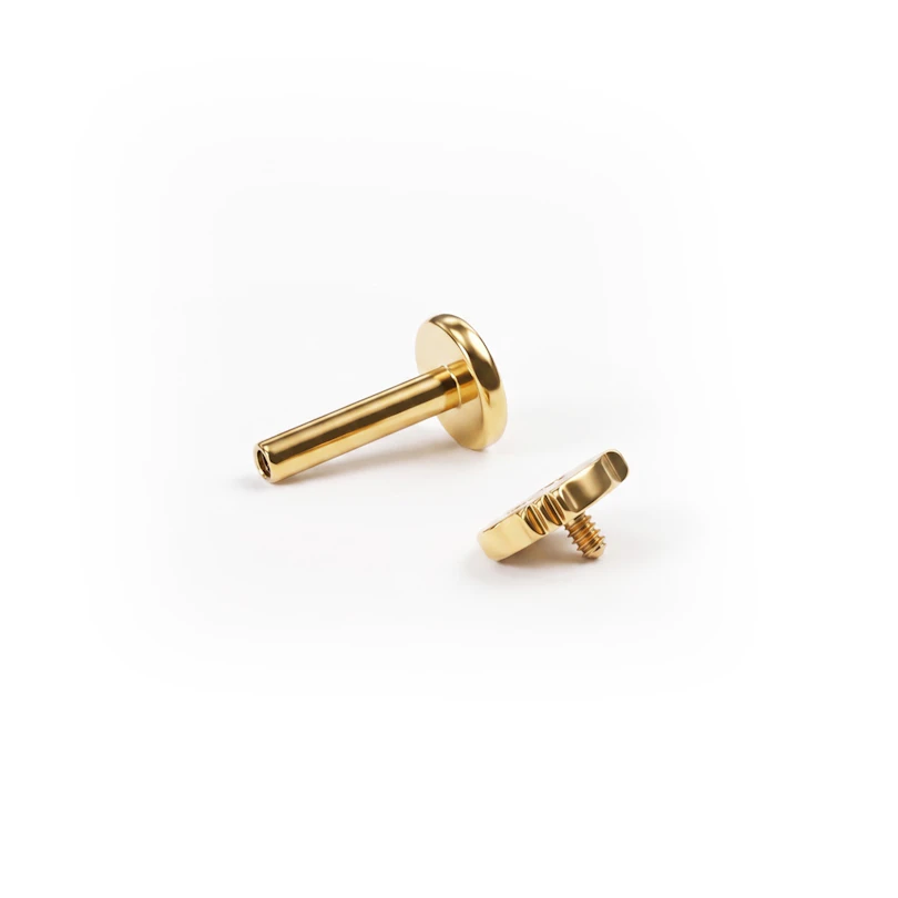Titanium labret met schattig kattengezicht