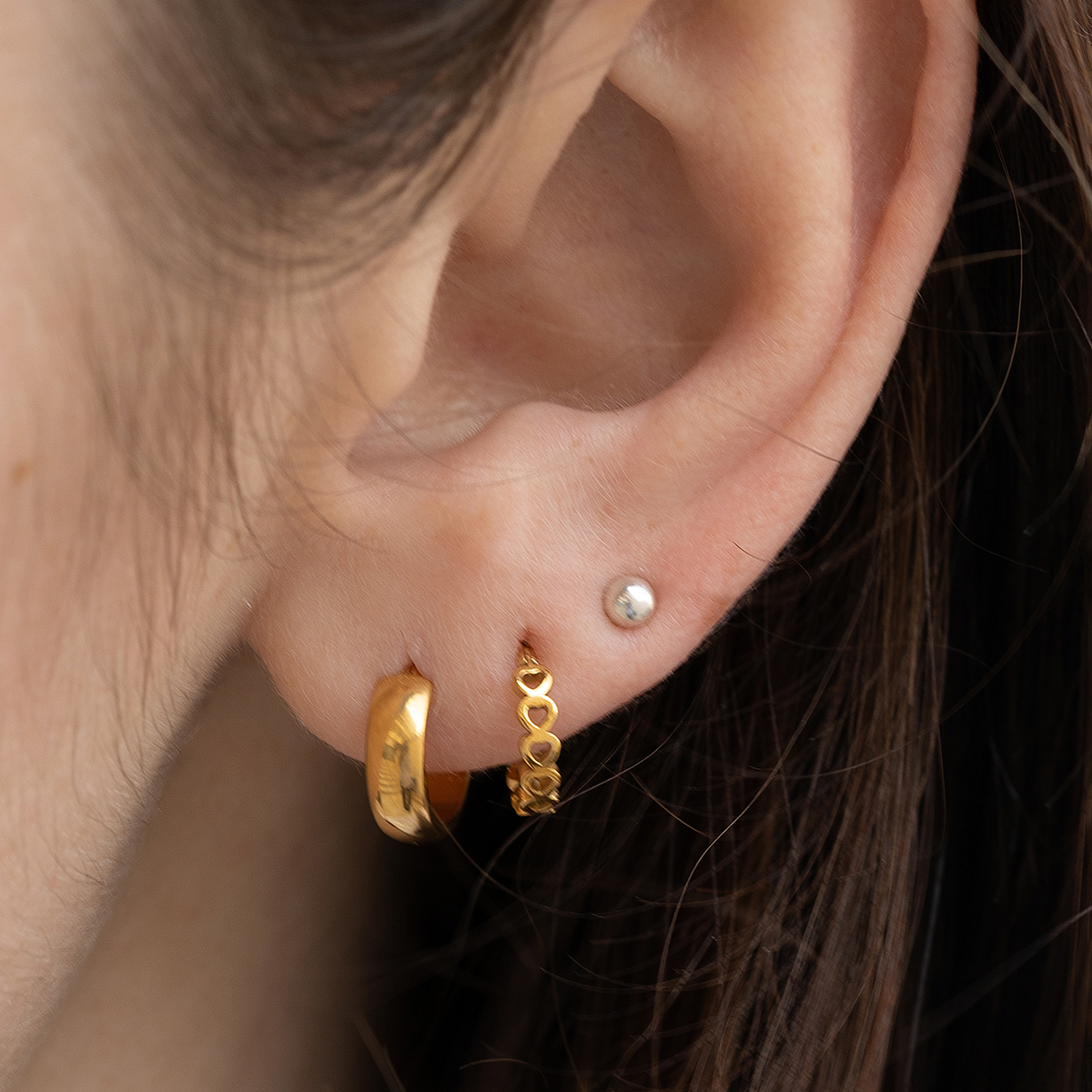 Labret met een parel balletje uit acryl in veel verschillende kleuren