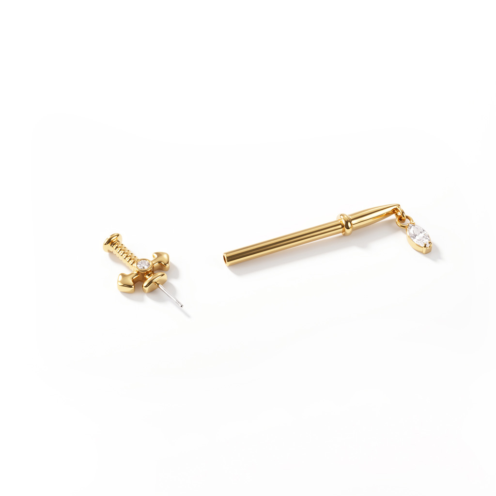 Titanium tepelbarbell met dolk en steentjes