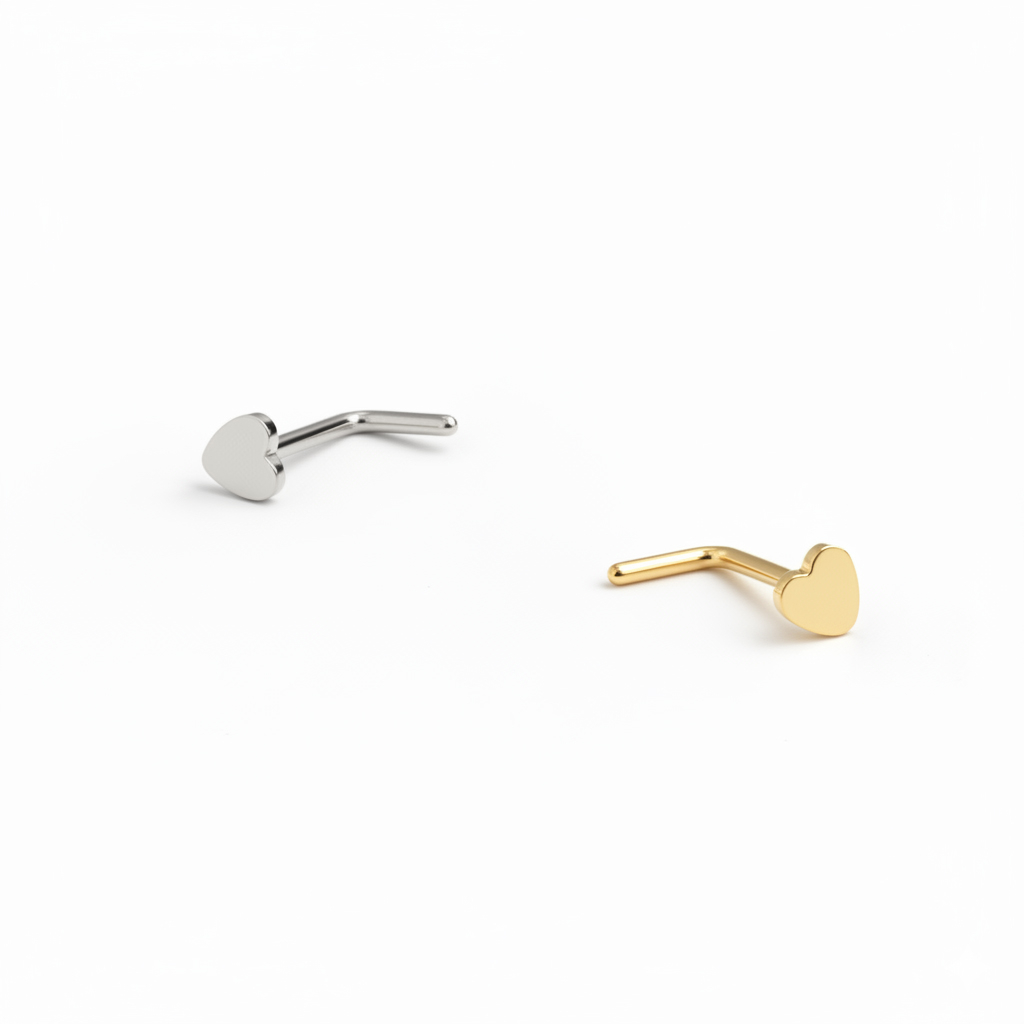 Titanium neus stud met hartje