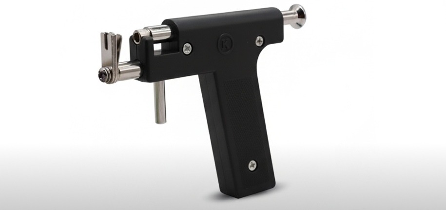 Lichaamspiercing Naald Vs Pistool Lichaamspiercing Naald Vs Pistool